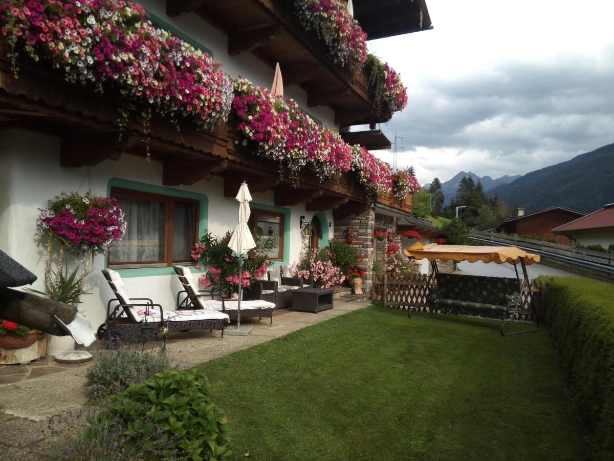 Landhaus Geisler Zell am Ziller Buitenkant foto
