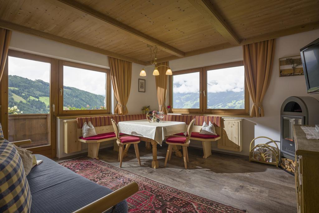 Landhaus Geisler Zell am Ziller Buitenkant foto
